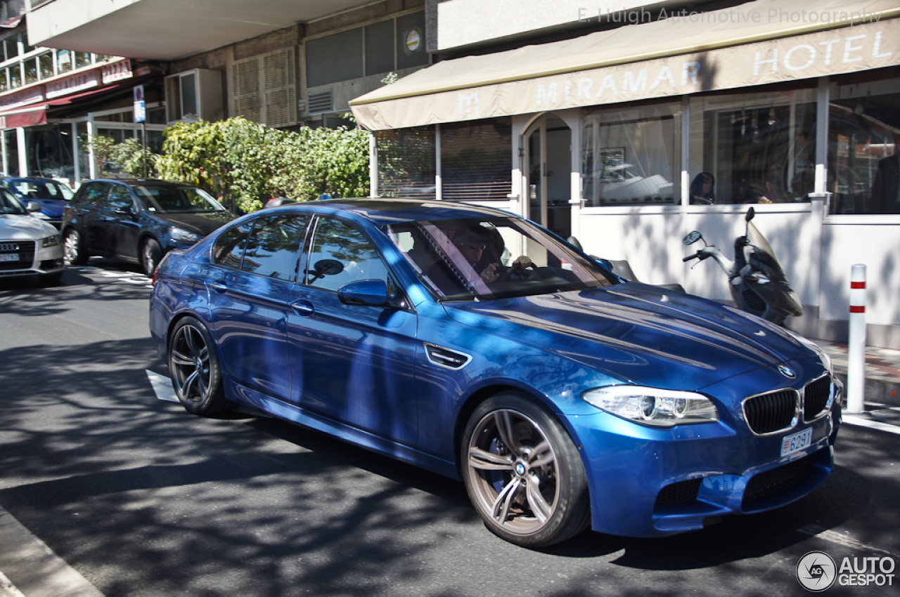 BMW M5 F10 2011