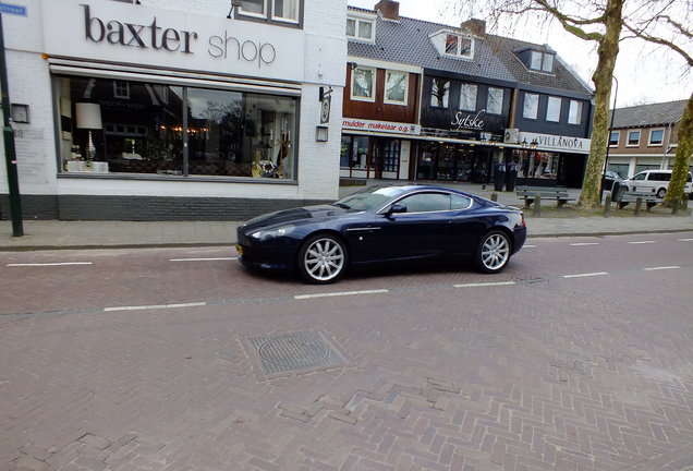 Aston Martin DB9