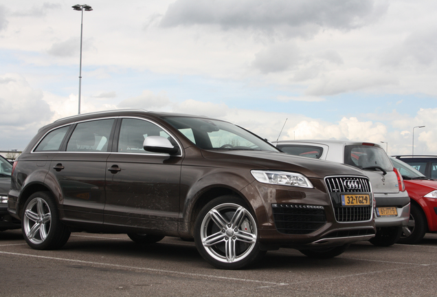 Audi Q7 V12 TDI