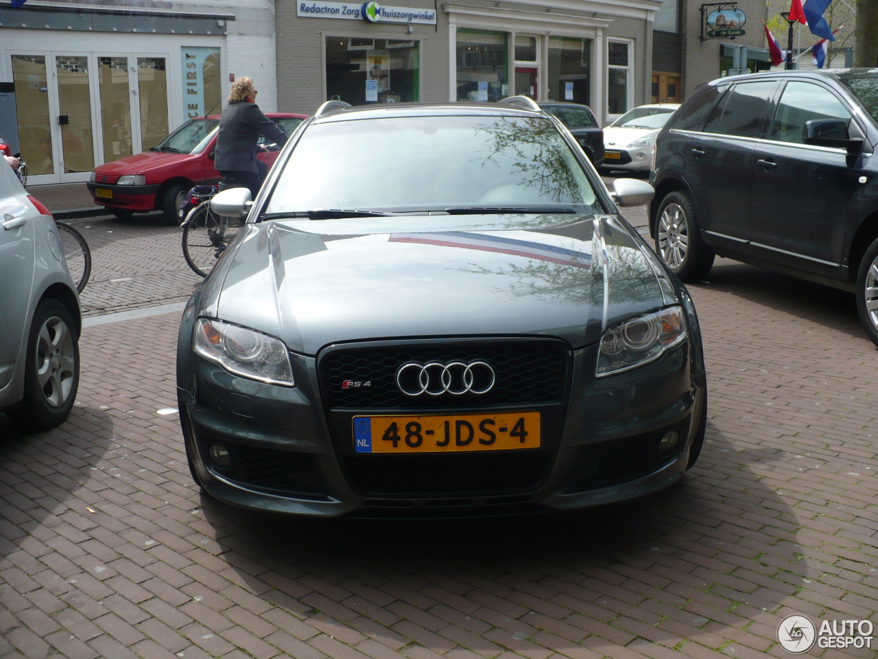 Audi RS4 Avant B7