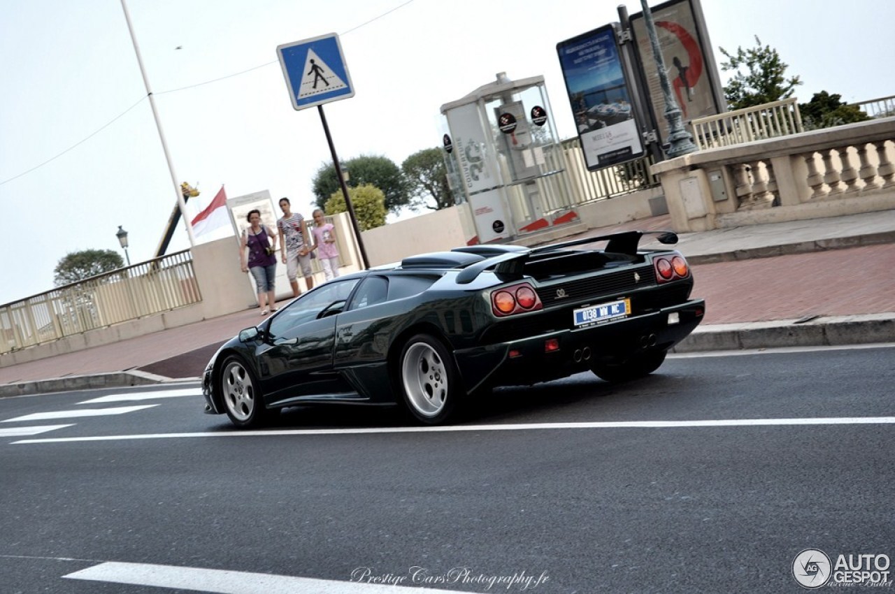 Balloon White brilliance: A rare Diablo SE30 Jota roars to life