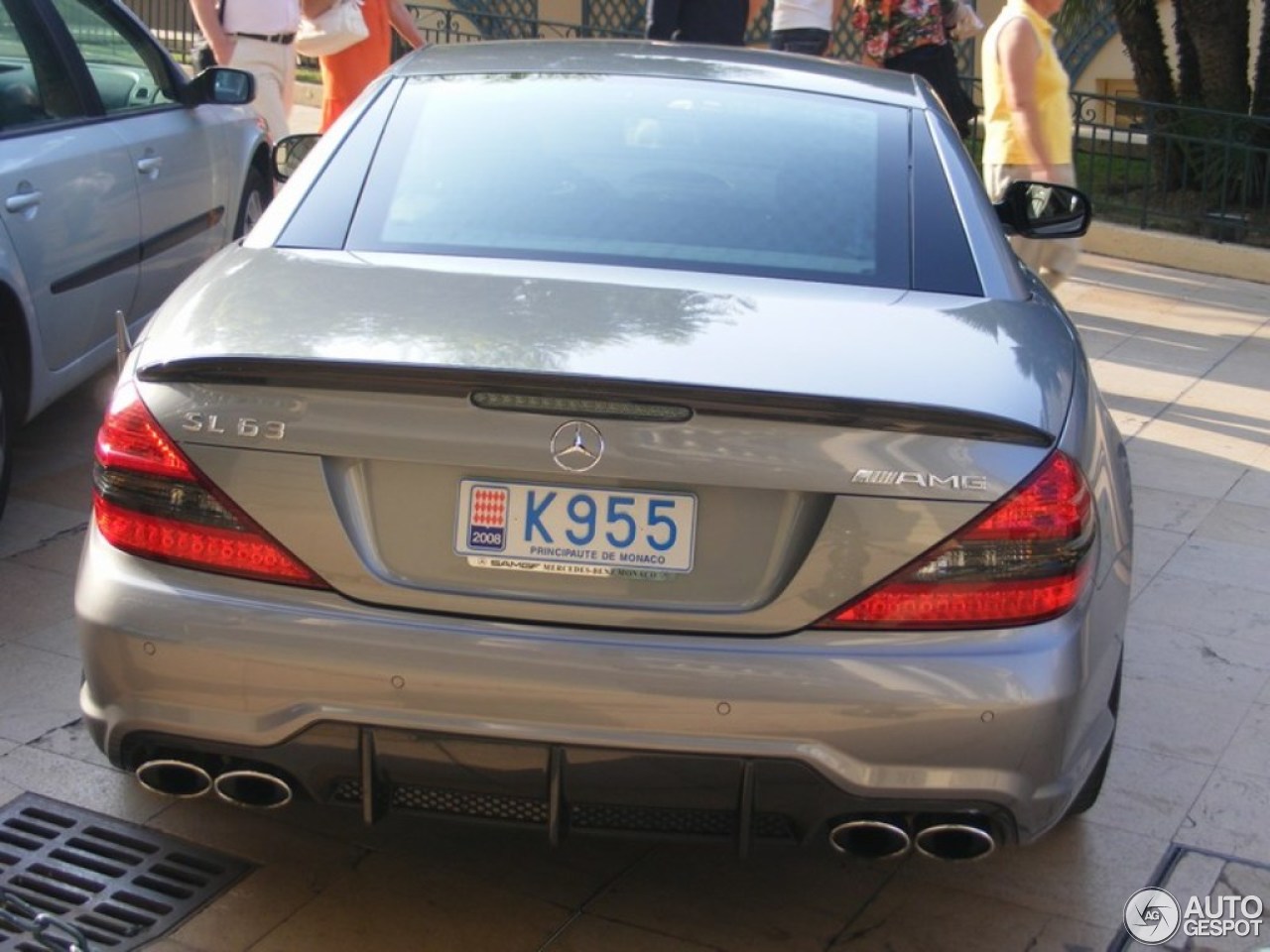 Mercedes-Benz SL 63 AMG