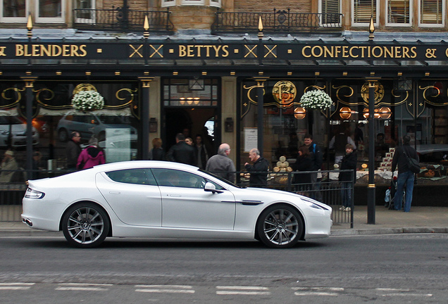 Aston Martin Rapide