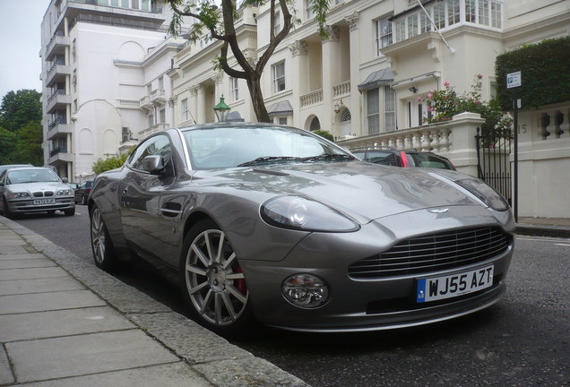 Aston Martin Vanquish S