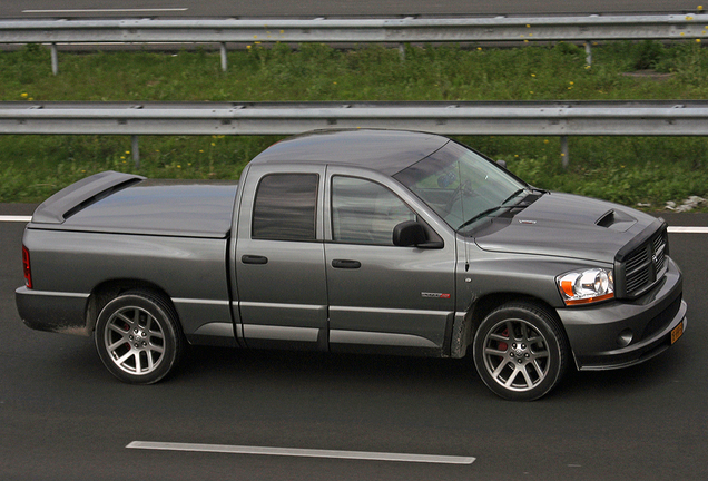 Dodge RAM SRT-10 Quad-Cab