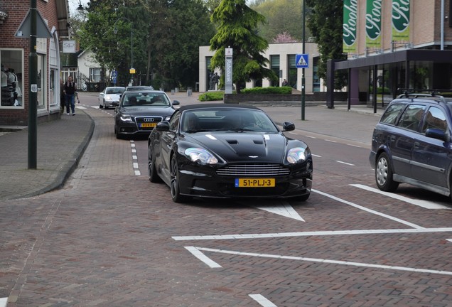 Aston Martin DBS Volante