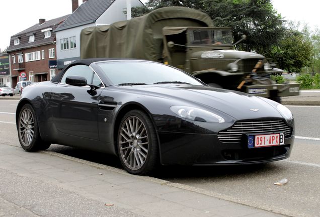 Aston Martin V8 Vantage Roadster