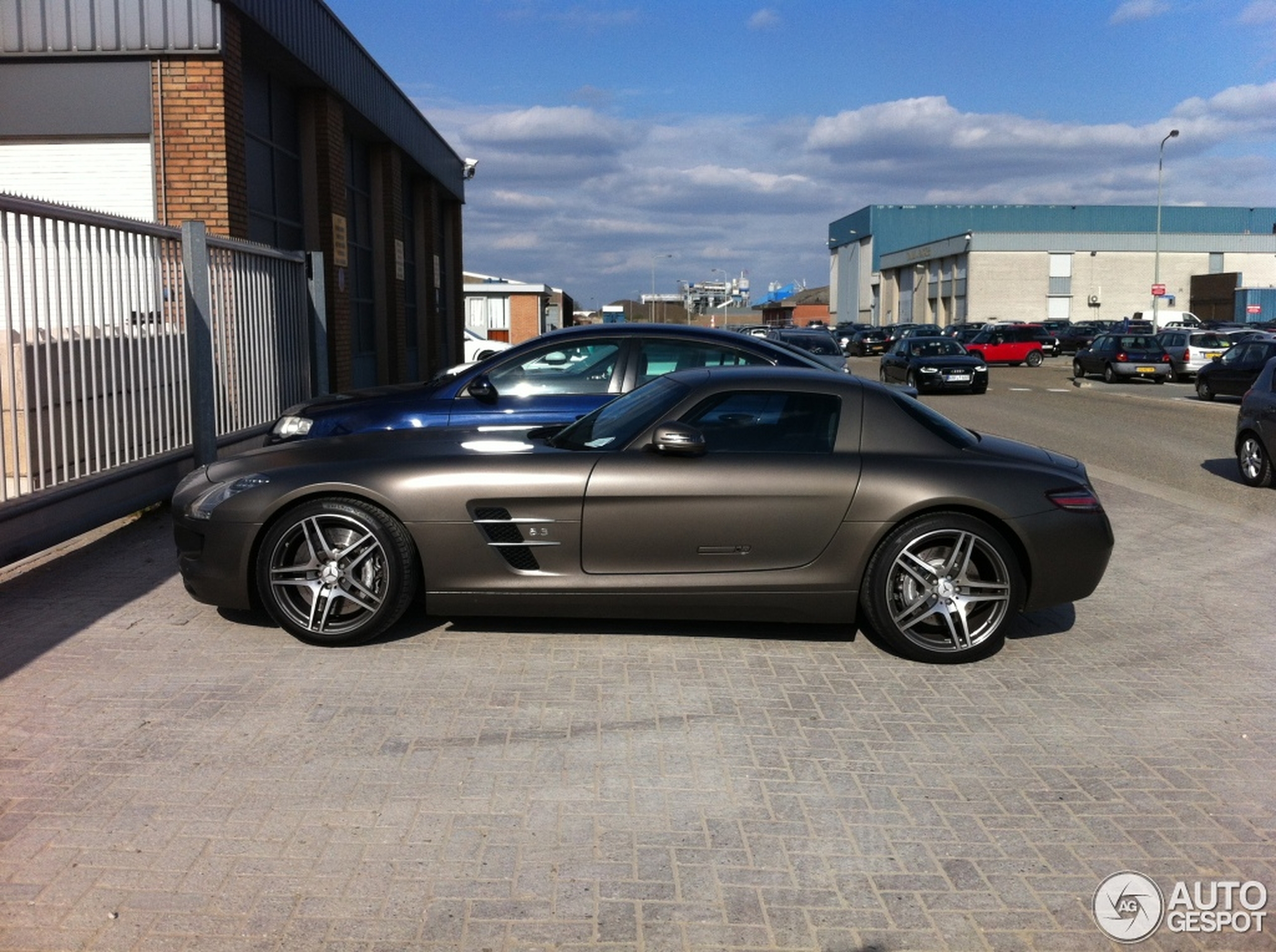 Mercedes-Benz SLS AMG