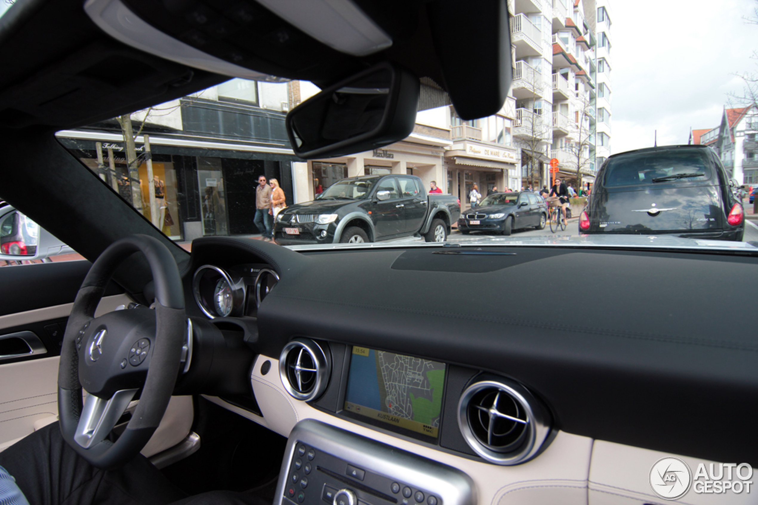 Mercedes-Benz SLS AMG Roadster