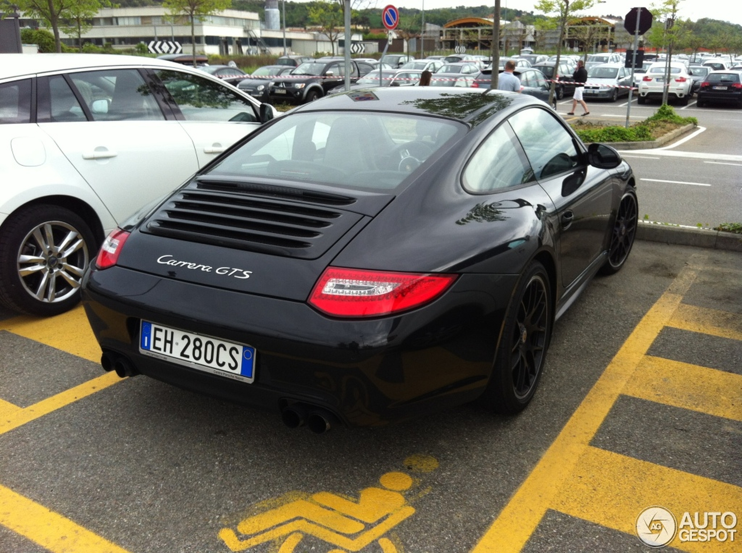 Porsche 997 Carrera GTS