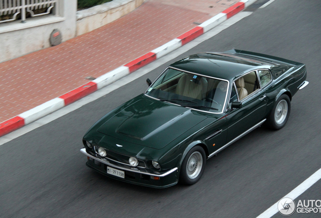 Aston Martin V8 Vantage 1977-1989