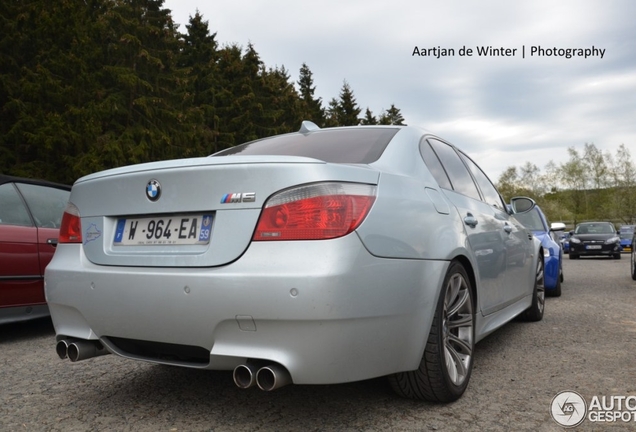 BMW M5 E60 2005