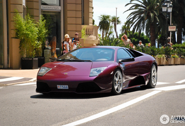 Lamborghini Murciélago LP640