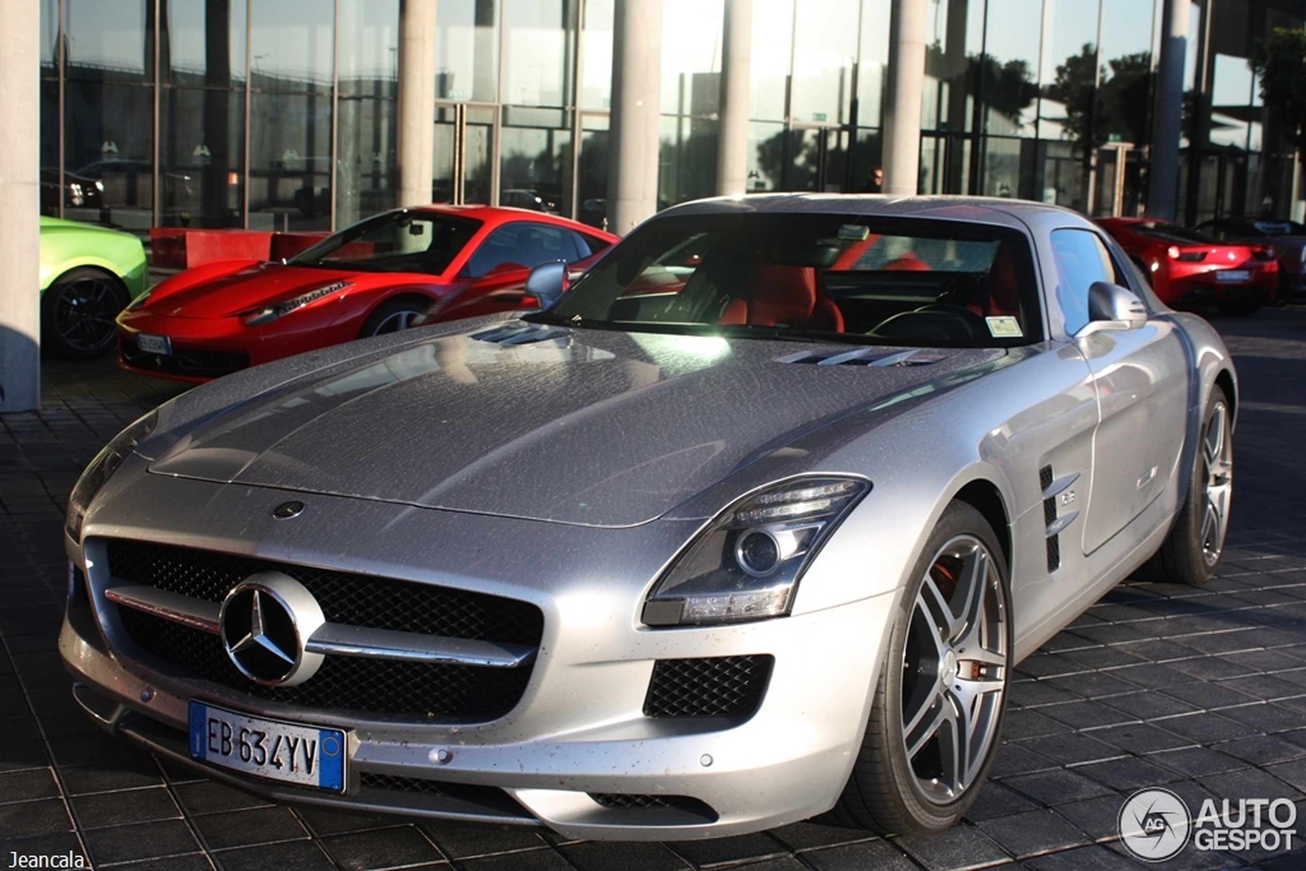 Mercedes-Benz SLS AMG