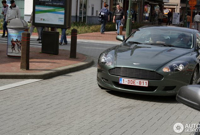 Aston Martin DB9