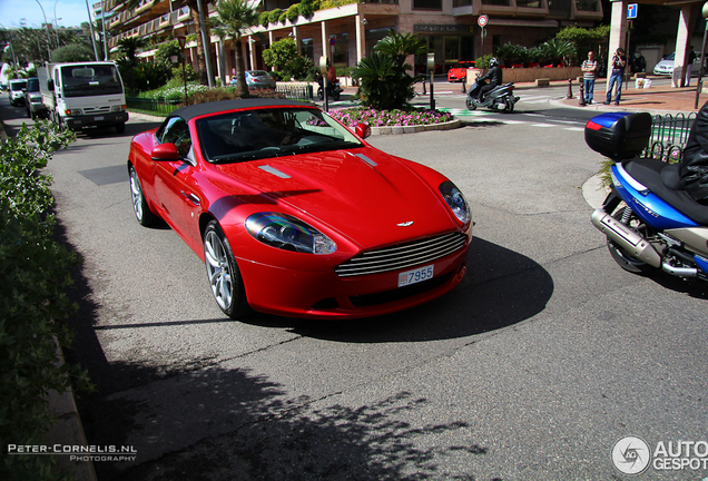 Aston Martin DB9 Volante 2010