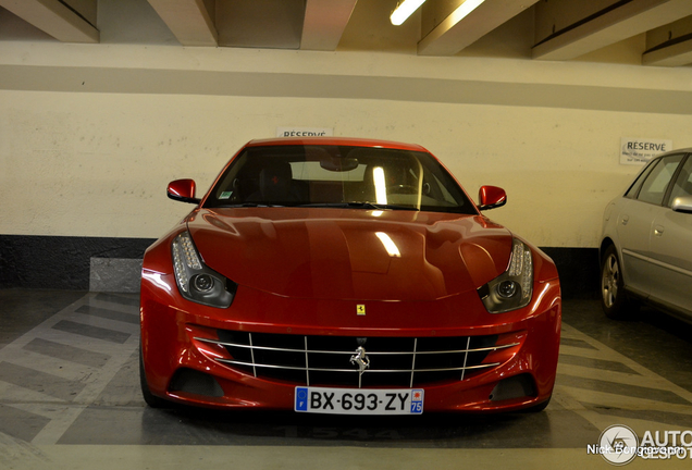 Ferrari FF