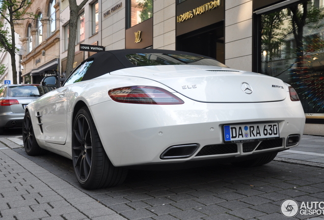 Mercedes-Benz SLS AMG Roadster