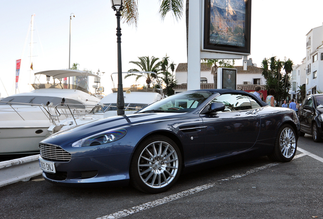 Aston Martin DB9 Volante