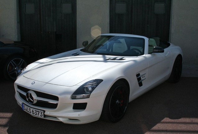 Mercedes-Benz SLS AMG Roadster