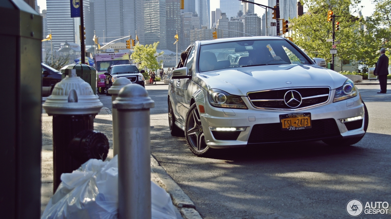 Mercedes-Benz C 63 AMG W204 2012