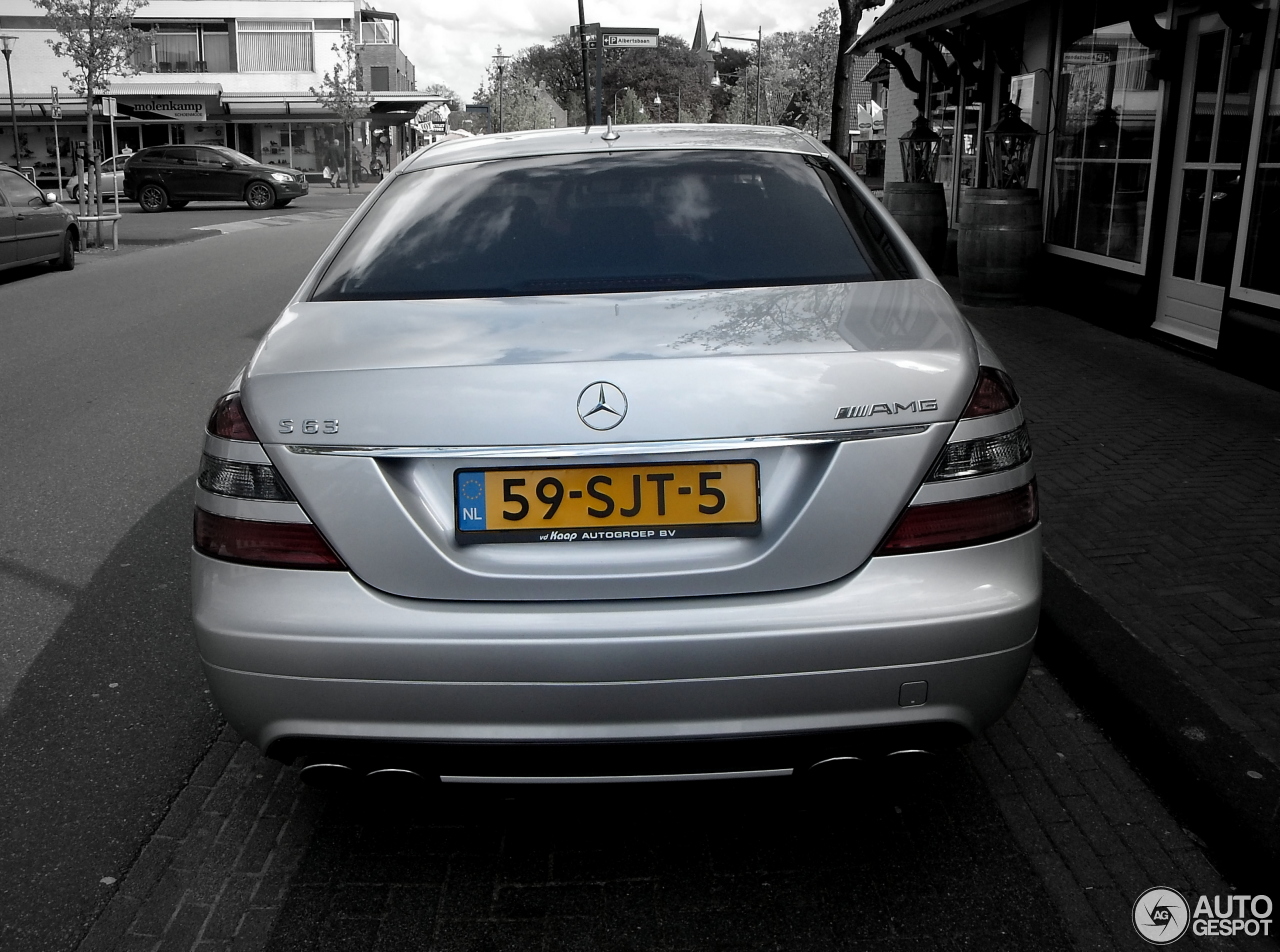 Mercedes-Benz S 63 AMG W221