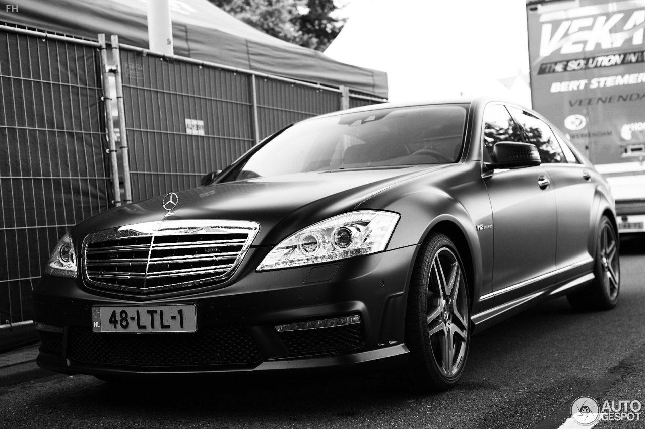 Mercedes-Benz S 65 AMG V221 2010