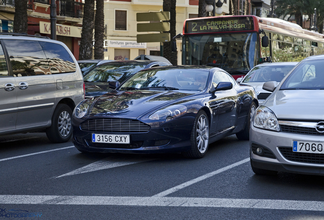 Aston Martin DB9