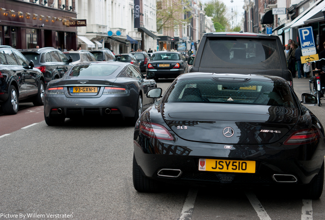 Mercedes-Benz SLS AMG