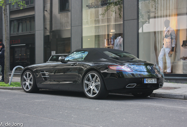 Mercedes-Benz SLS AMG Roadster