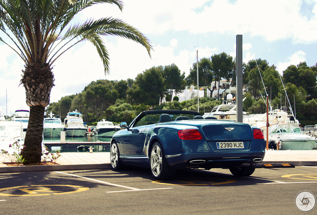 Bentley Continental GTC 2012