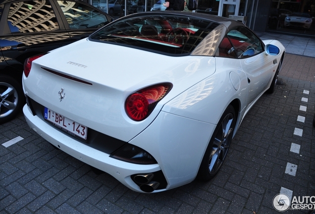 Ferrari California