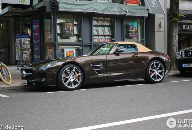 Mercedes-Benz SLS AMG Roadster