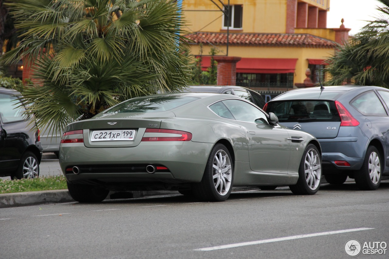 Aston Martin DB9