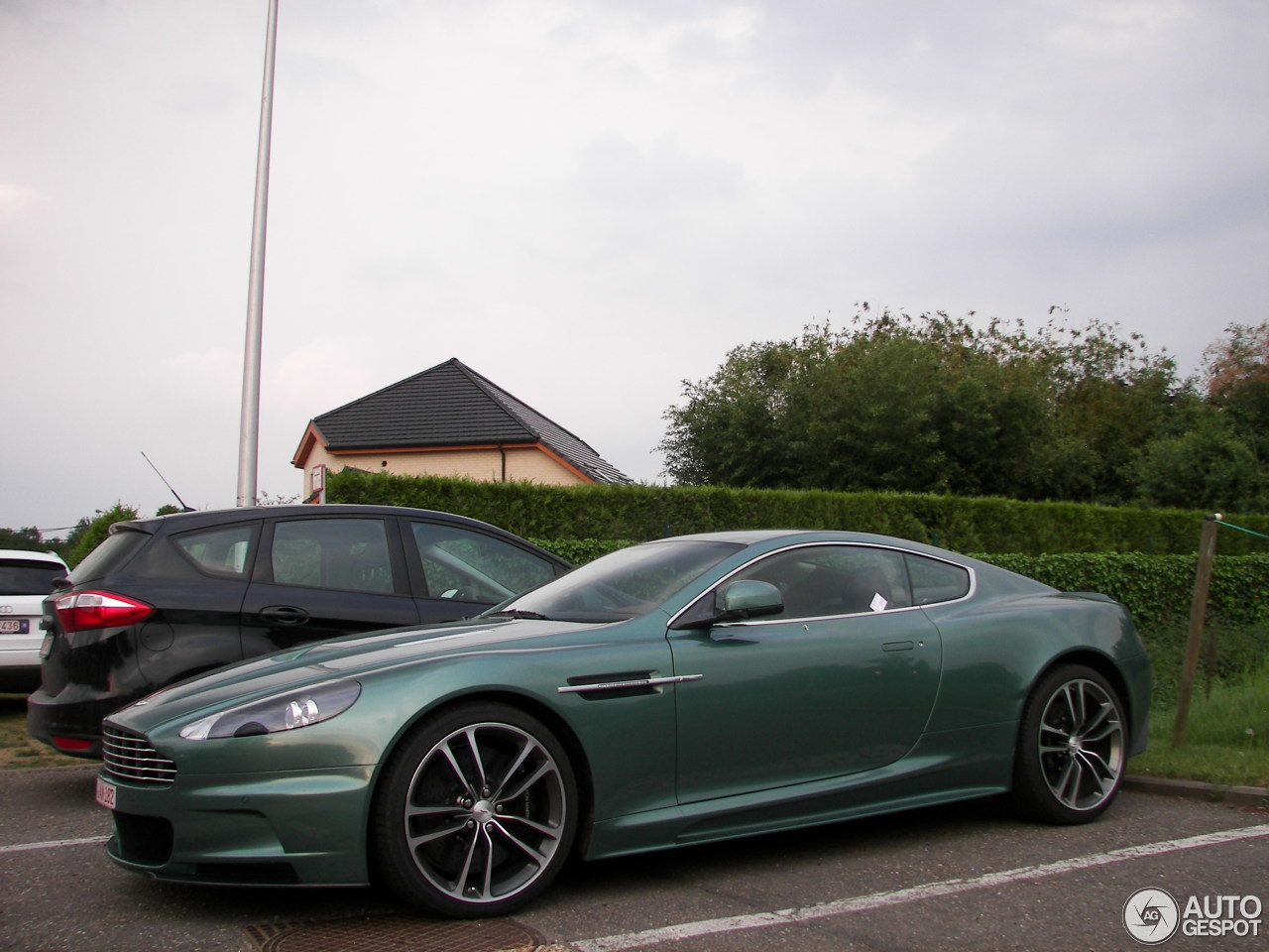 Aston Martin DBS