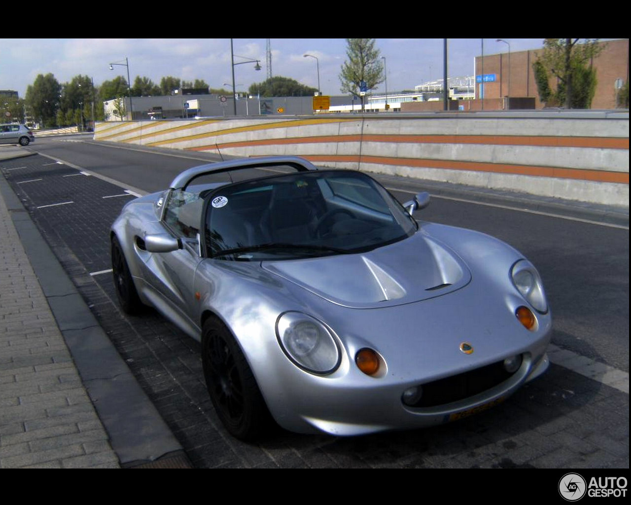 Lotus Elise S1