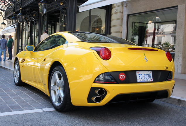 Ferrari California