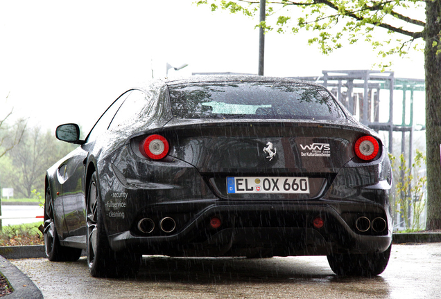 Ferrari FF