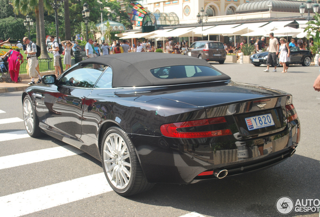 Aston Martin DB9 Volante