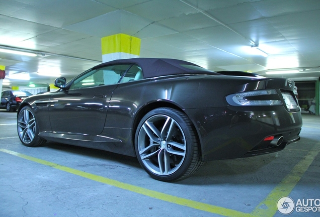 Aston Martin Virage Volante 2011