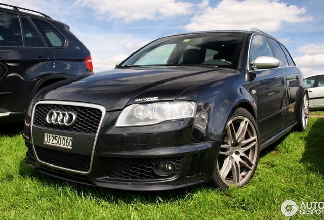 Audi RS4 Avant B7