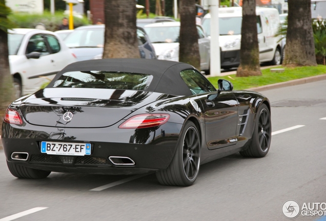 Mercedes-Benz SLS AMG Roadster