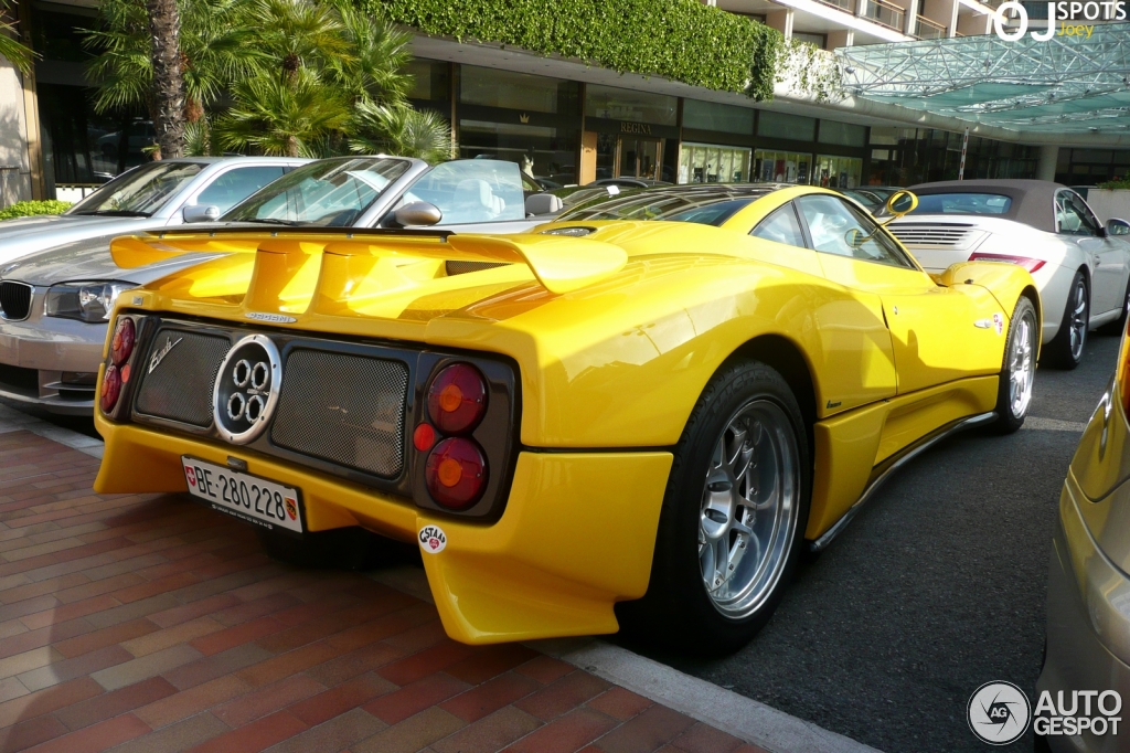 Pagani Zonda C12