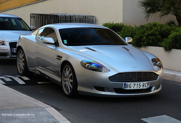 Aston Martin DB9