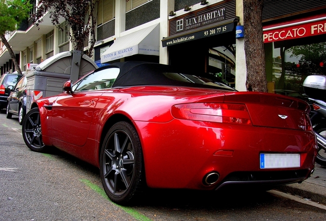 Aston Martin V8 Vantage Roadster