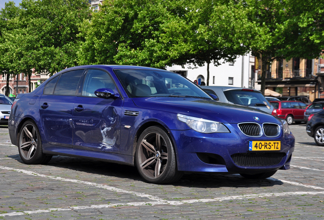 BMW M5 E60 2005