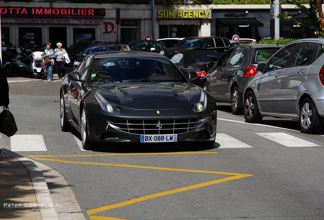 Ferrari FF