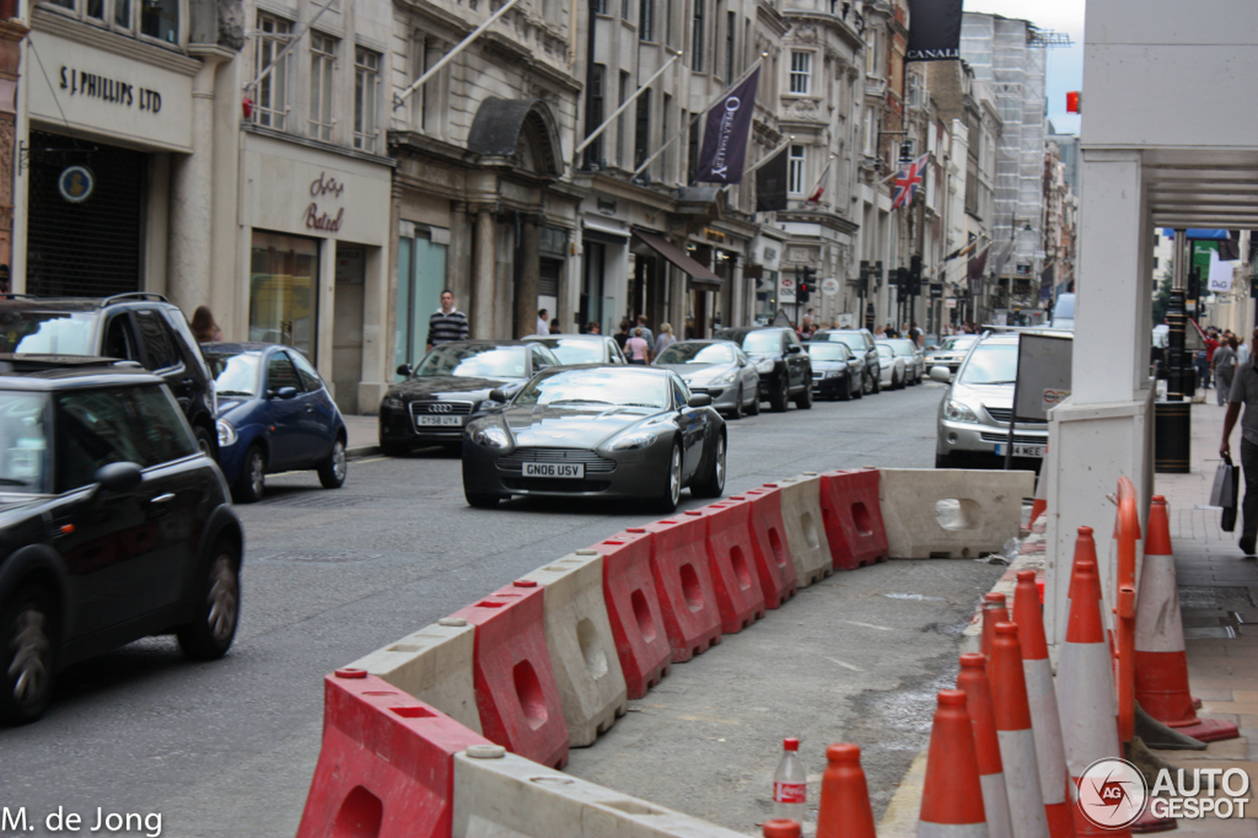 Aston Martin V8 Vantage