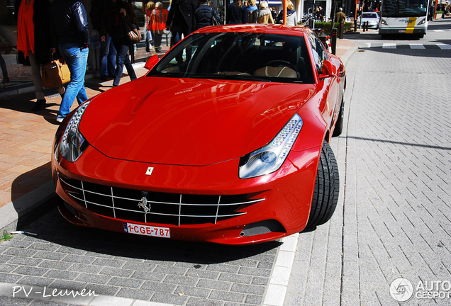 Ferrari FF