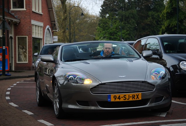 Aston Martin DB9 Volante